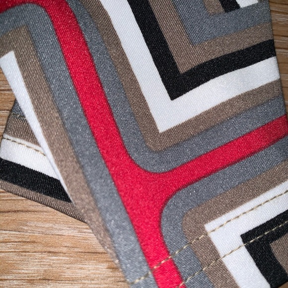 Tracy Negoshian Geometric Print Shift Dress Small - Picture 7 of 10